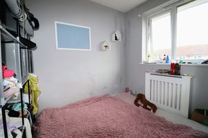 Bedroom- click for photo gallery